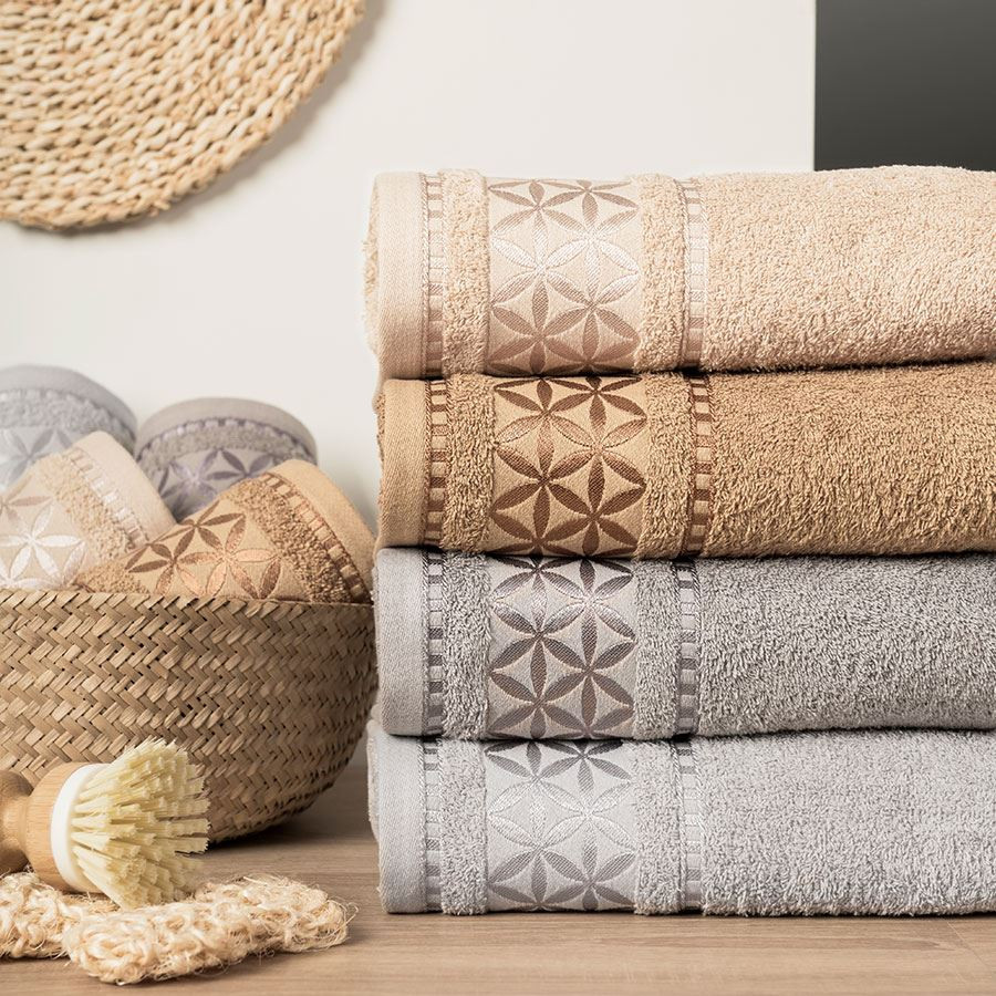 PAOLA Ręcznik, 50x90cm, kolor 008 karmelowy PAOLA0