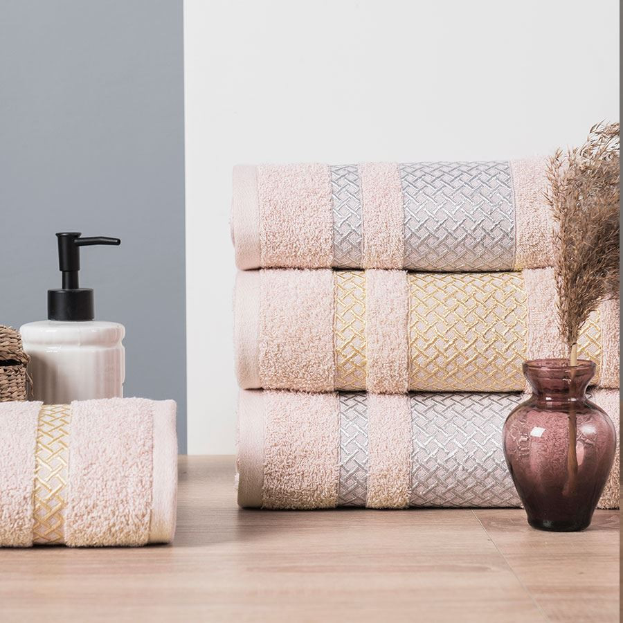 LIONEL Ręcznik, 50x90cm, kolor 119 pudrowy ze srebrną bordiurą LIONEL