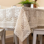 INESS · Obrus ażurowy · 140x240 cm · kolor jasny kremowy
