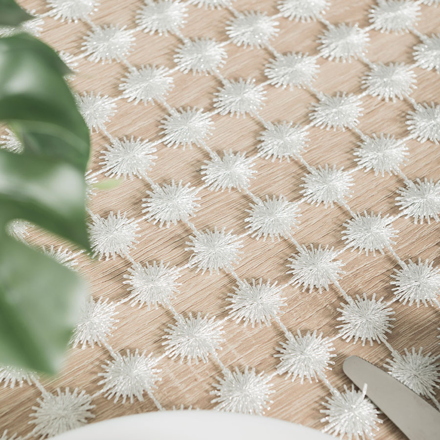 Lumina Obrus gipiurowy, kolor jasny szary007 z lurexem, rozmiar 140x180cm 061789