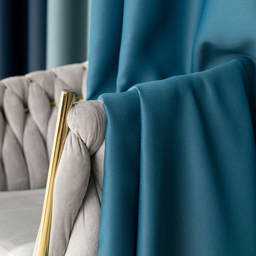 DONA Zasłona gotowa typu blackout na przelotkach, szerokość 140cm x wysokość 250cm, kolor 228 petrol TD0015