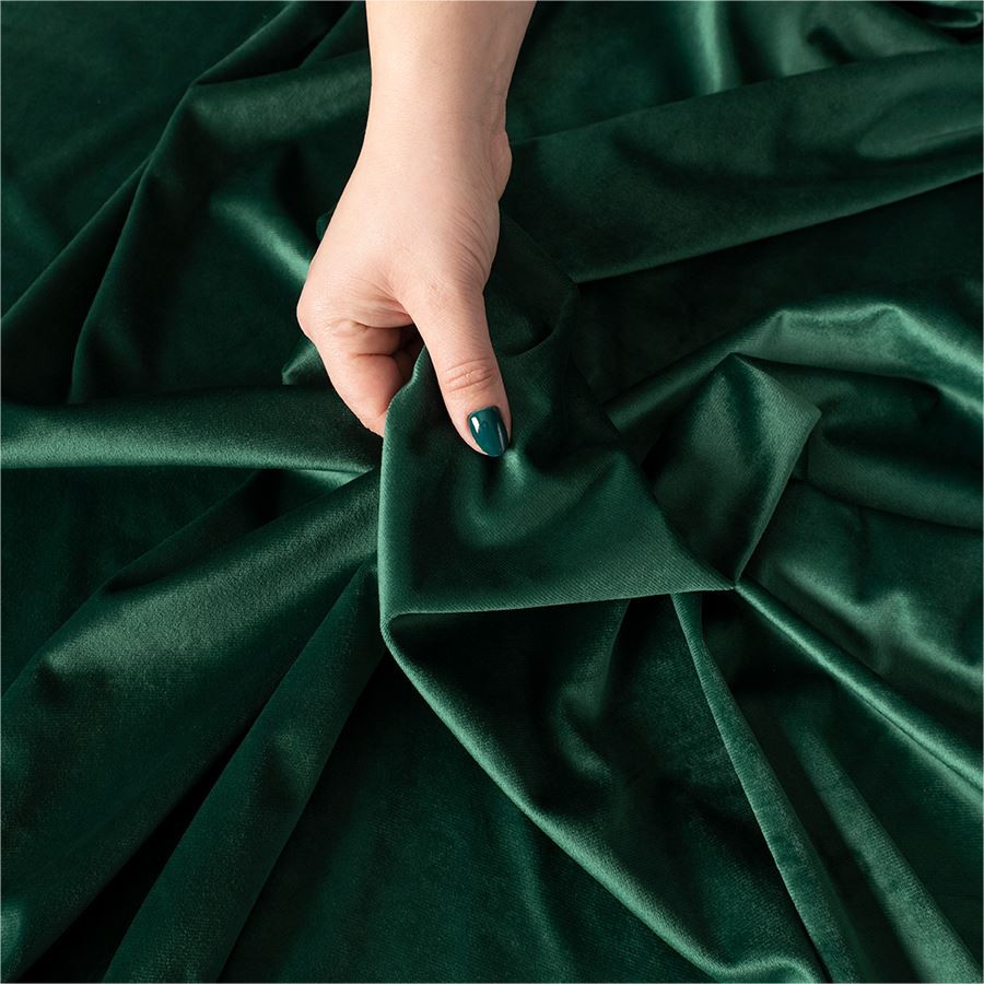 VELVI Zasłona gotowa na przelotkach, szerokość 140 x wysokość 230cm, kolor 010 ciemny zielony butelkowy VELVI0