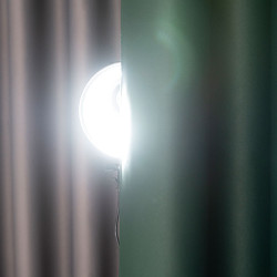 DONA Zasłona gotowa typu blackout na przelotkach, szerokość 140cm x wysokość 250cm, kolor 223 zielony butelkowy TD0015