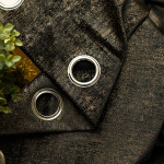 ELEONORA · Zasłona gotowa na przelotkach · 140x250 cm · kolor czarny ze złotym