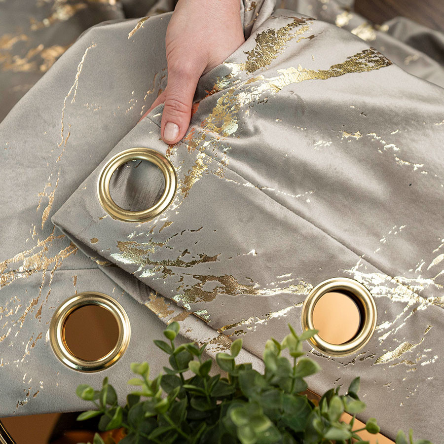 MARMA Zasłona gotowa na przelotkach, szerokość 140cm x wysokość 250cm, kolor 017 szarobeżowy ze złotym nadrukiem na VELVI