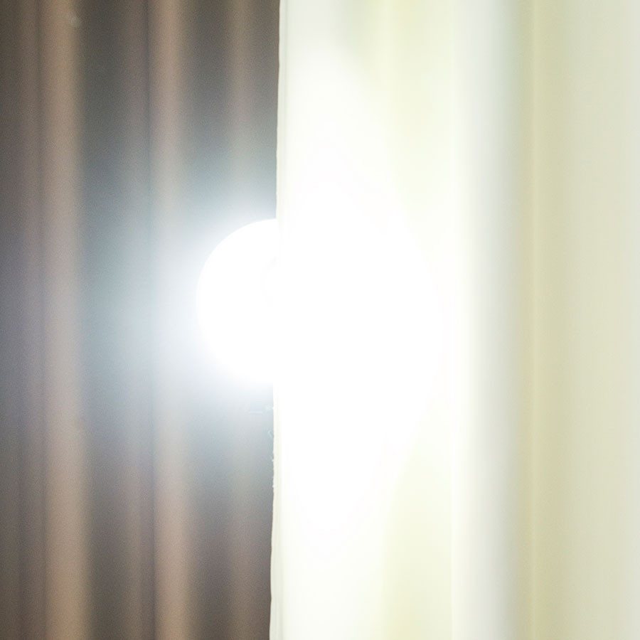 DONA Zasłona gotowa typu blackout na przelotkach, szerokość 140cm x wysokość 250cm, kolor 326 ecru TD0015