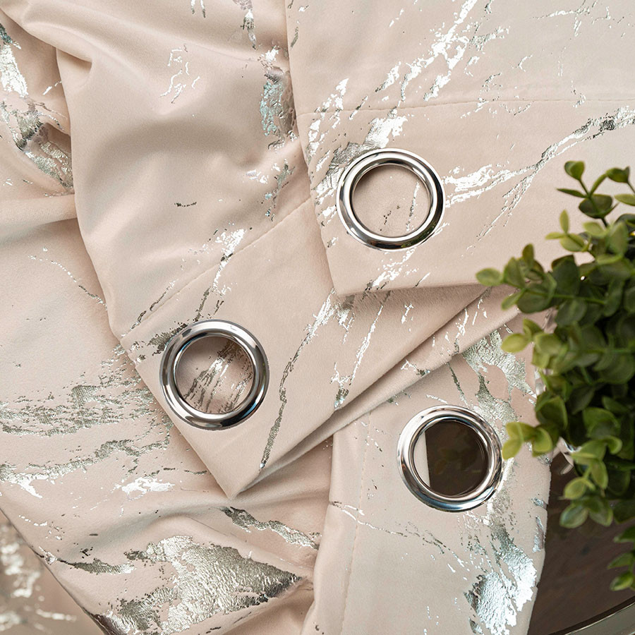 MARMA Zasłona gotowa na przelotkach, szerokość 140cm x wysokość 250cm, kolor 016 kremowy ze srebrnym nadrukiem na VELVI TD0