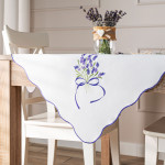 LAWENDOWA POLANA · Serweta z haftem · 85x85 cm · kolor biały