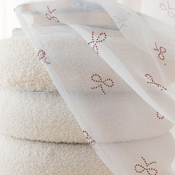 RIBBON Firana gotowa na woalu w diamentowe kokardki, na srebrnych przelotkach, z ołowianką, szerokość 140 x wysokość 250cm