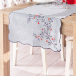 JARZĘBINOWY BLASK Bieżnik z haftem, szerokość 50cm x wysokość 100cm, kolor 007 szary 645310