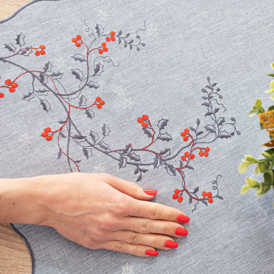 JARZĘBINOWY BLASK Bieżnik z haftem, szerokość 40cm x wysokość 140cm, kolor 007 szary 645310