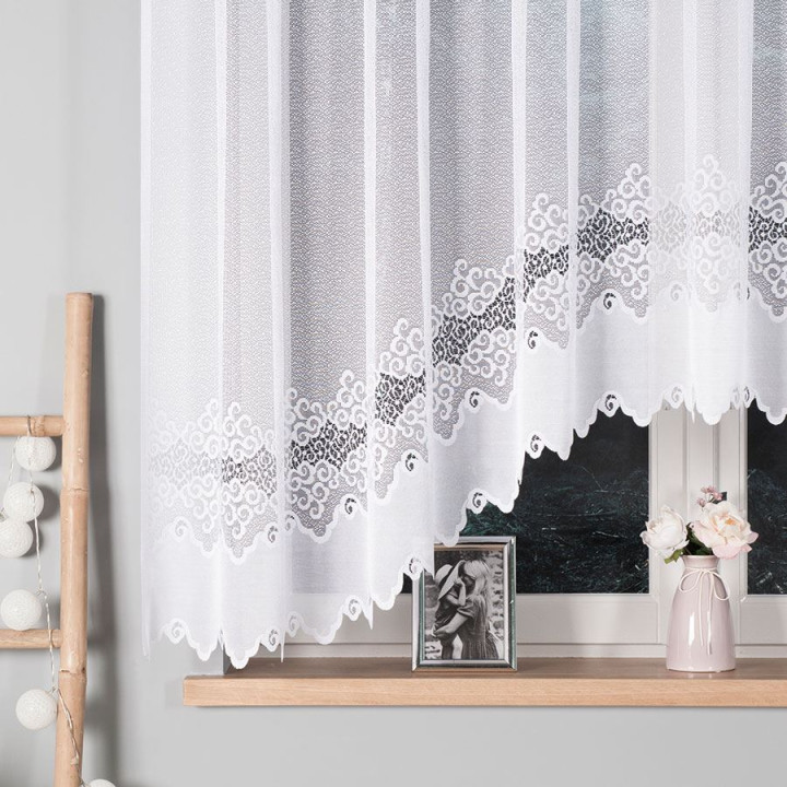 MODESTA · firanka żakardowa gotowa · biała · klasyczny wzór · 300x160 cm