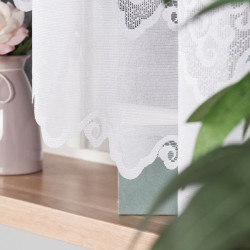 MODESTA · firanka żakardowa gotowa · biała · klasyczny wzór · 300x160 cm