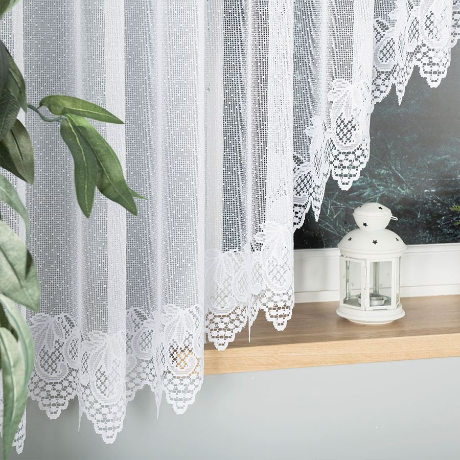 ELŻBIETA - Firanka gotowa żakardowa z podcięciem na dole - 600x160 cm - kolor biały