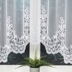 BERENIKA - Firanka gotowa żakardowa z podcięciem na dole - 300x140 cm - kolor biały