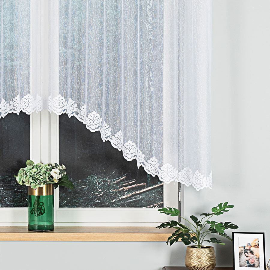 ŻAKLINA · firanka gotowa żakardowa · biała · wzór dołem z podcięciem · 300x140