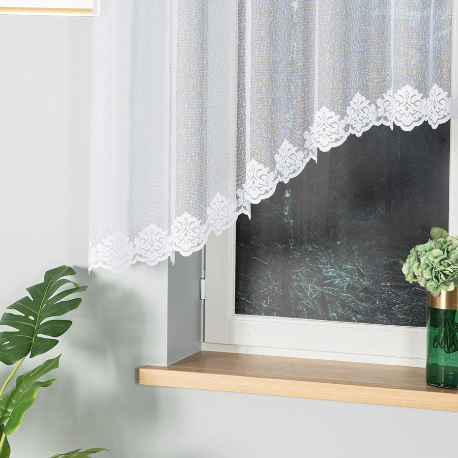 ŻAKLINA · firanka gotowa żakardowa · biała · wzór dołem z podcięciem · 300x140