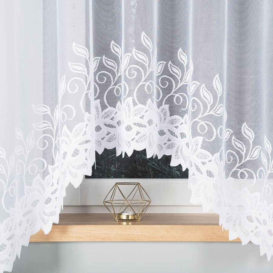 BASTIA · firanka gotowa · biała · klasyczny wzór · 450x180 cm