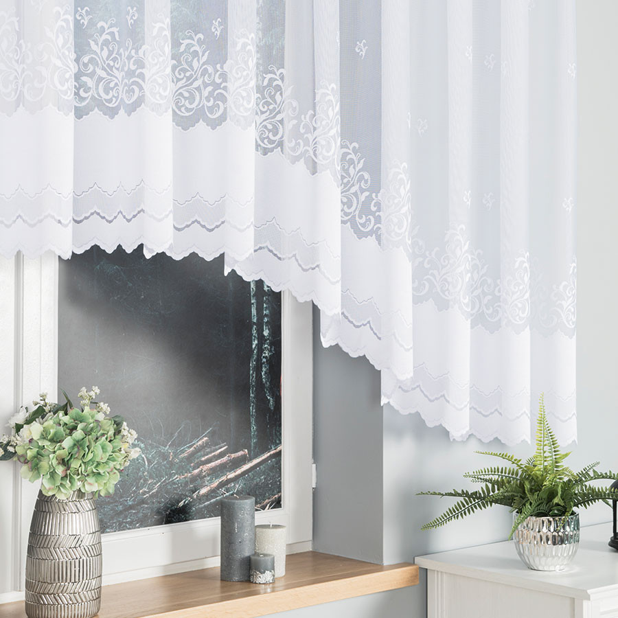 GENOWEFA - Firanka gotowa żakardowa z podcięciem na dole - 450x140 cm - kolor biały