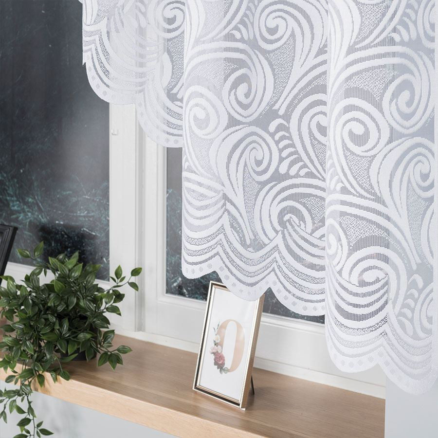 KINGA - Firanka gotowa żakardowa z podcięciem na dole - 300x140 cm - kolor biały