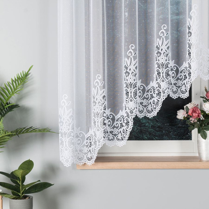 BERENIKA - Firanka gotowa żakardowa z podcięciem na dole - 300x160 cm - kolor biały