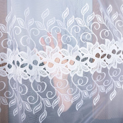 BASTIA Firanka żakardowa gotowa na prosto, szerokość 300 x wysokość 250cm, kolor 001 biały