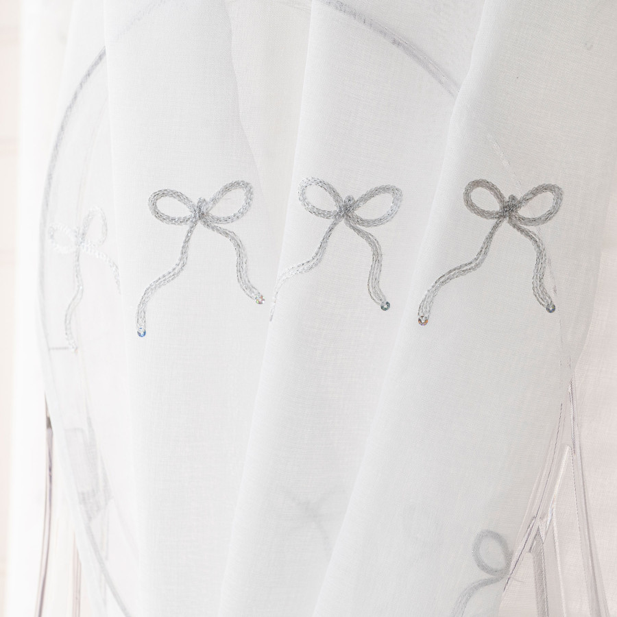 KOKARDKA Firana gotowa na etaminie, haftowana, na taśmie, z ołowianką, szerokość 140 x wysokość 250cm, kolor 001 biały z