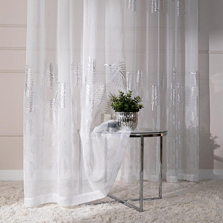 MARIETTA Firana gotowa na taśmie, szerokość 140cm x wysokość 250cm, kolor 001 biały ze srebrnym zdobieniem