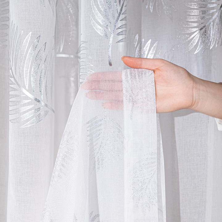 MARIETTA Firana gotowa na przelotkach, szerokość 140cm x wysokość 250cm, kolor 001 biały ze srebrnym zdobieniem 