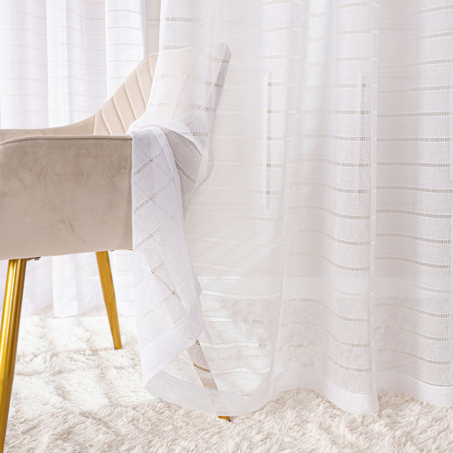 Firana gotowa na przelotkach, szerokość 140cm x wysokość 250cm, kolor 001 biały