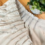 MARMA zasłona na taśmie marszczącej jasny kremowy we wzór abstrakcyjny 140x250 cm