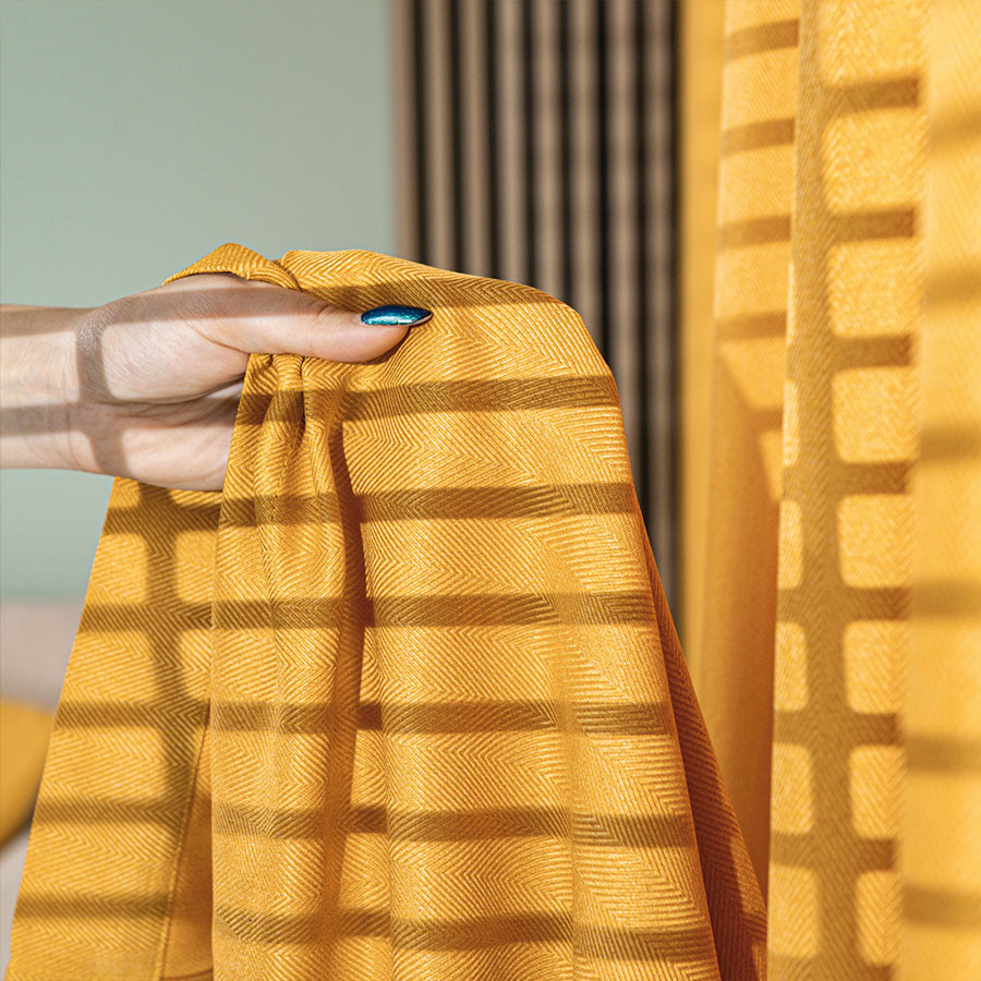 JODEŁKA Zasłona gotowa na taśmie, szerokość 140cm x wysokość 250cm, kolor 019 musztardowy