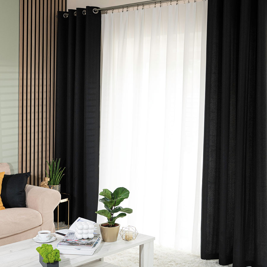 JODEŁKA Zasłona gotowa na przelotkach, szerokość 140cm x wysokość 250cm, kolor 111 czarny