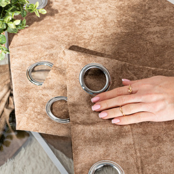 Zasłony na przelotkach