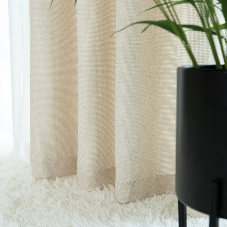 MOLLY Zasłona gotowa na przelotkach, szerokość 140cm x wysokość 250cm, kolor 804 kremowy