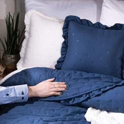 WERONA Narzuta dekoracyjna z falbaną, 220x240cm, kolor 002 niebieski
