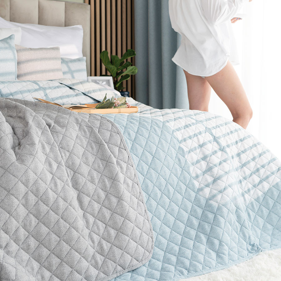 MOLLY Narzuta dekoracyjna, rozmiar 220x240cm, kolor 005 jasny niebieski