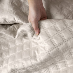 VELVI Narzuta dekoracyjna, rozmiar 170x210cm, kolor 016 kremowy