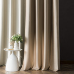 BLACKOUT VELVET zasłona gotowa na przelotkach welwetowa blackout jasnobeżowa gładka 140x250 cm