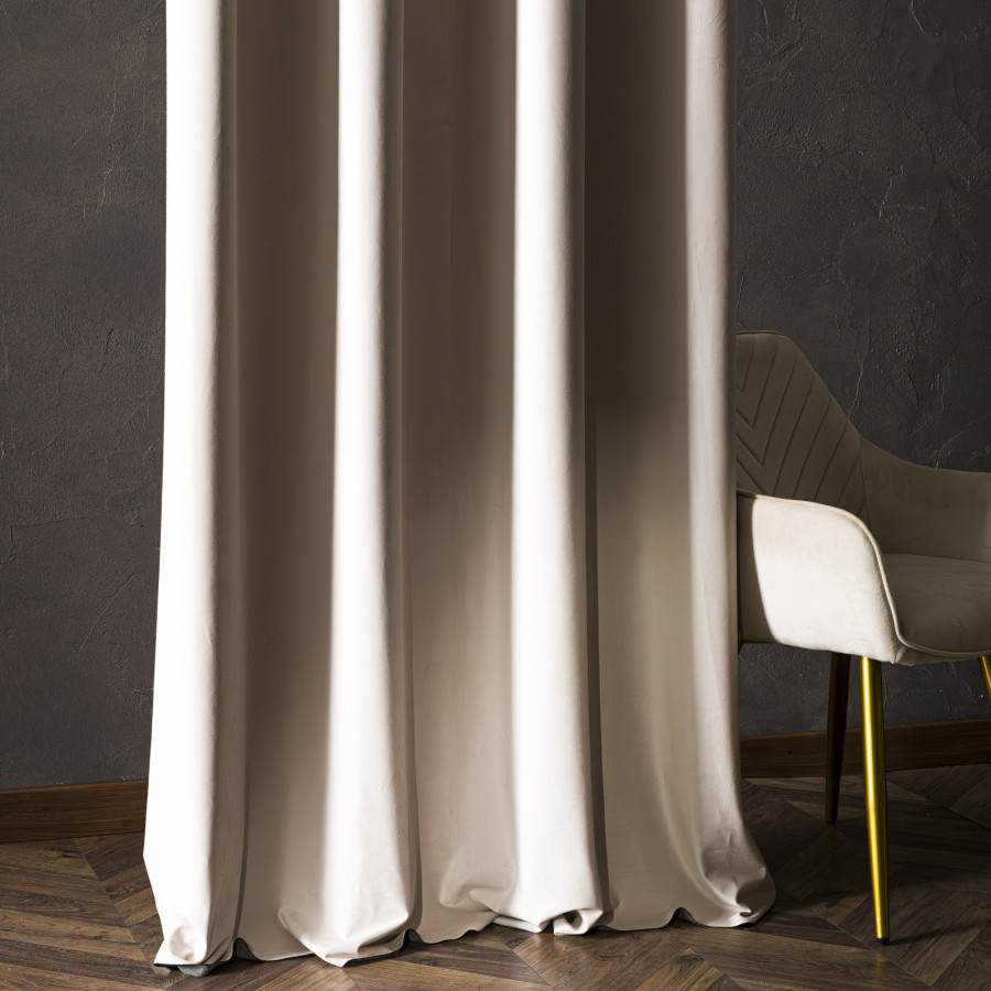 BLACKOUT VELVET Zasłona gotowa na przelotkach, szerokość 140cm x wysokość 230cm, kolor 016 kremowy