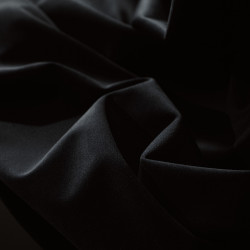 BLACKOUT VELVET Zasłona gotowa na przelotkach, szerokość 140cm x wysokość 250cm, kolor 111 czarny