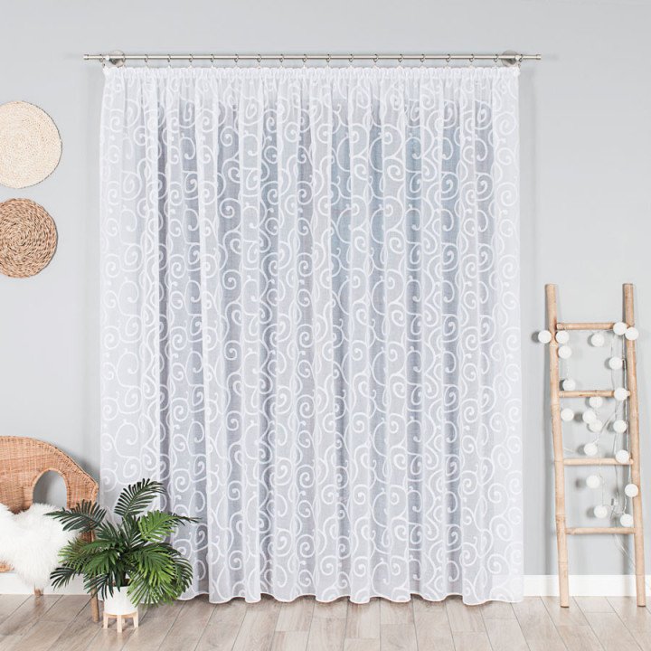 000013 Firanka gotowa na taśmie z batystu · biały · 500x270 cm