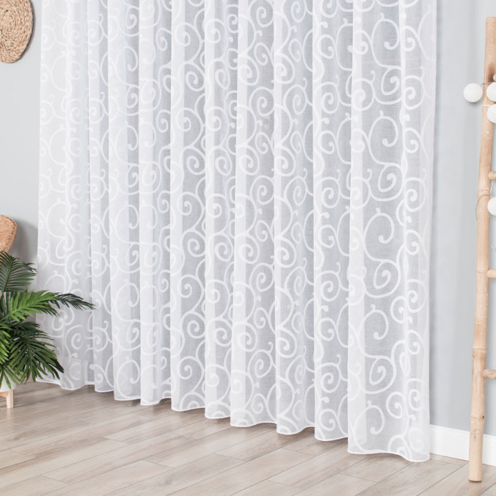 000013 Firanka gotowa na taśmie z batystu · biały · 500x270 cm