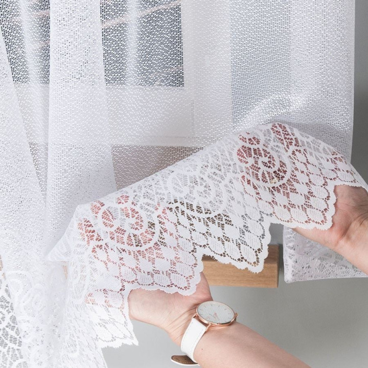 VIOLETTA Firanka żakardowa ze wzorem pasowym, wysokość 120cm, kolor 001 biały