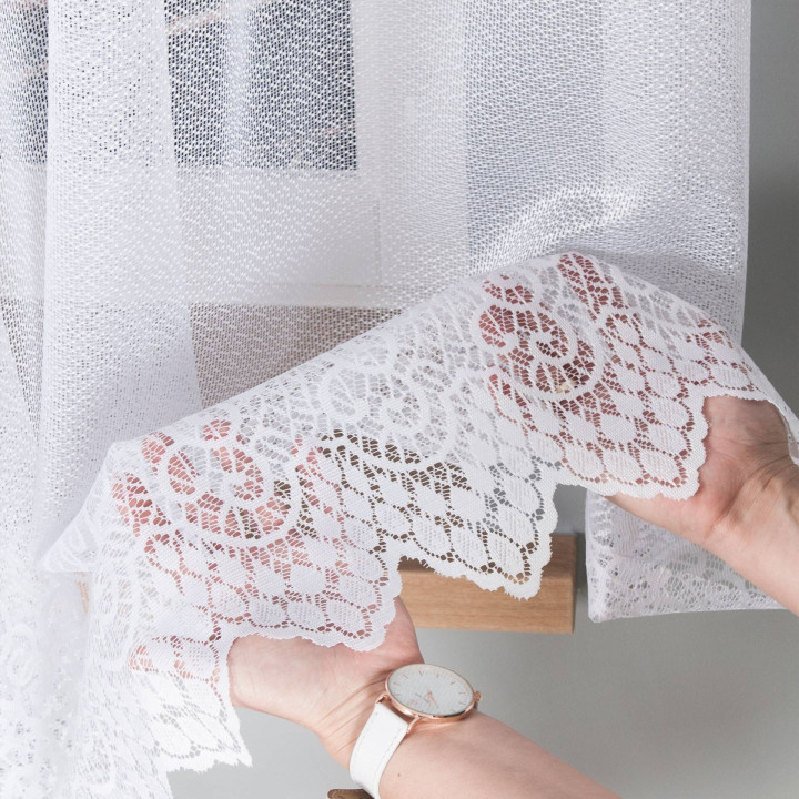 VIOLETTA Firanka żakardowa ze wzorem pasowym, wysokość 130cm, kolor 001 biały