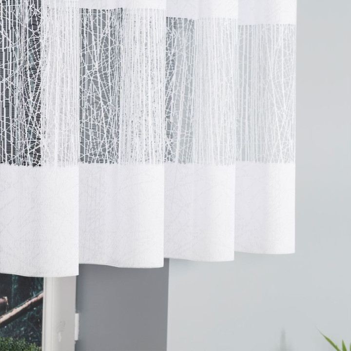 Firanka żakardowa ze wzorem pasowym, wysokość 130cm, kolor 001 biały