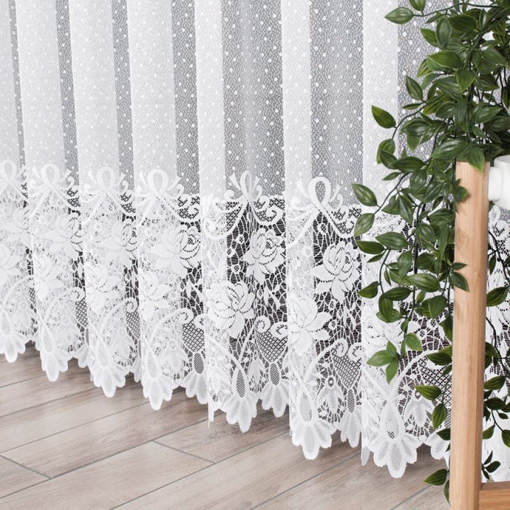 Firanka żakardowa ze wzorem pasowym, wysokość 250cm, kolor 001 biały