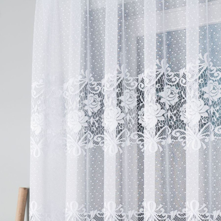 Firanka żakardowa ze wzorem pasowym, wysokość 140cm, kolor 001 biały