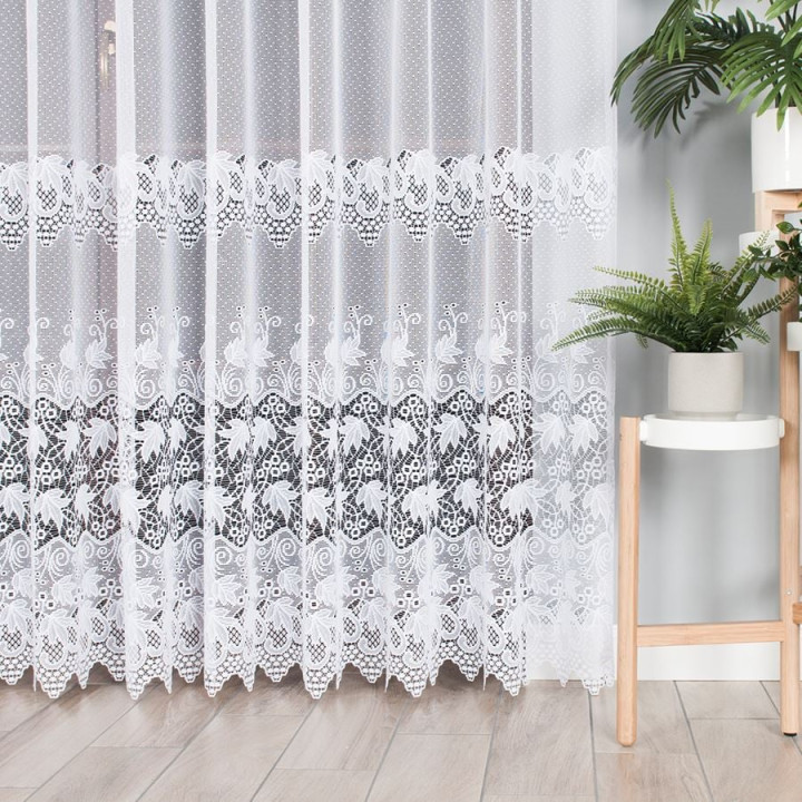 Firanka żakardowa ze wzorem pasowym, wysokość 250cm, kolor 001 biały