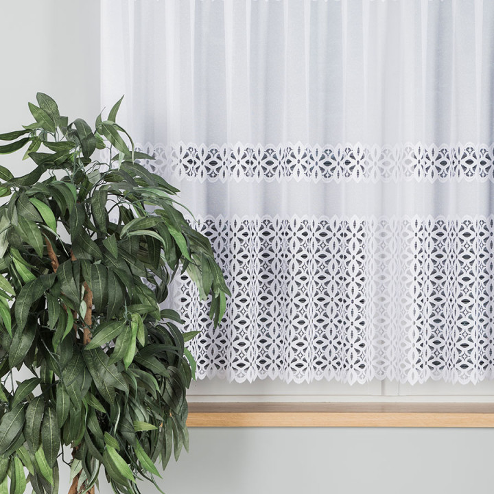 Firanka żakardowa ze wzorem pasowym, wysokość 150cm, kolor 001 biały